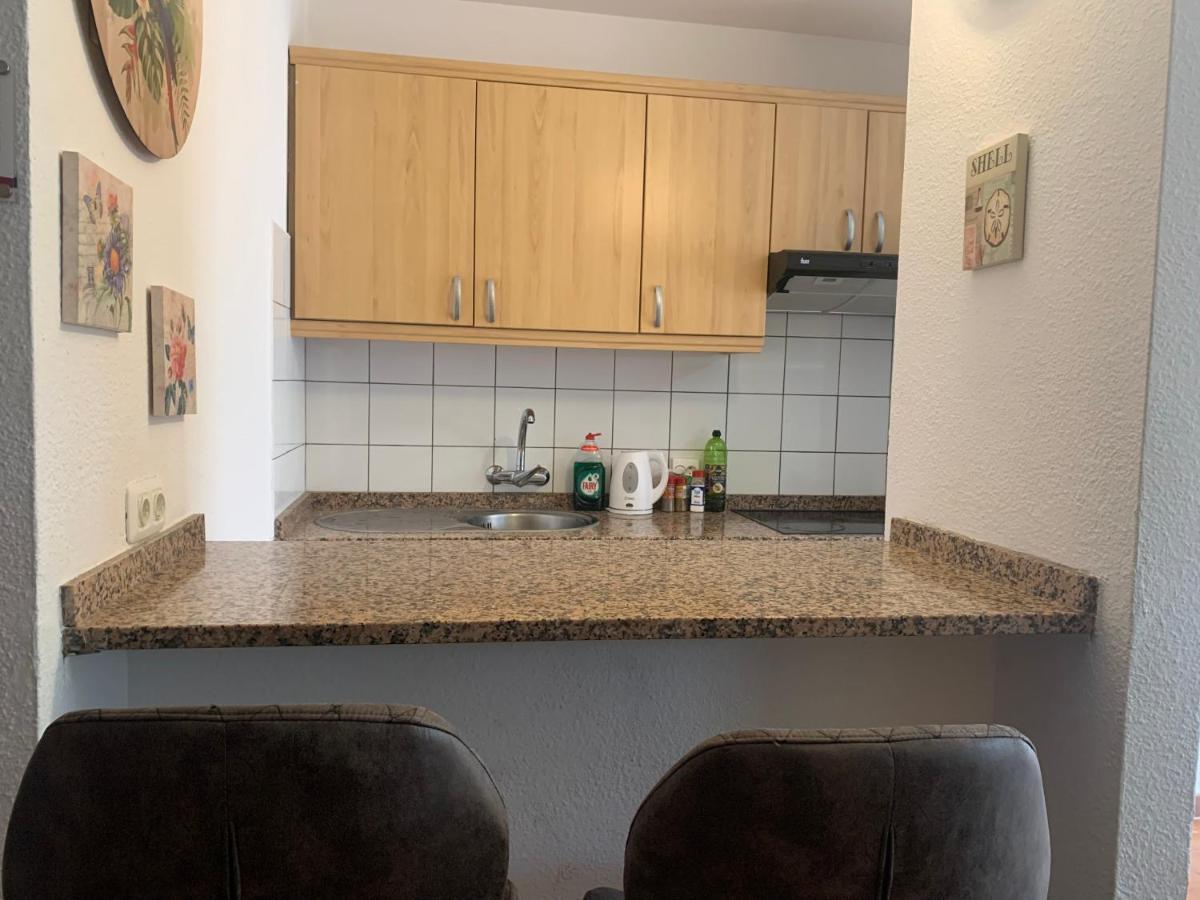 Estudio En Tenerife Con Piscina / Study Flat With Pool Appartamento San Miguel de Abona Esterno foto